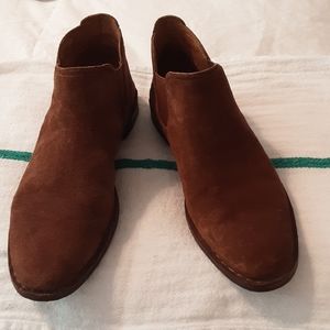 DONATED.  Trask slides 7.5